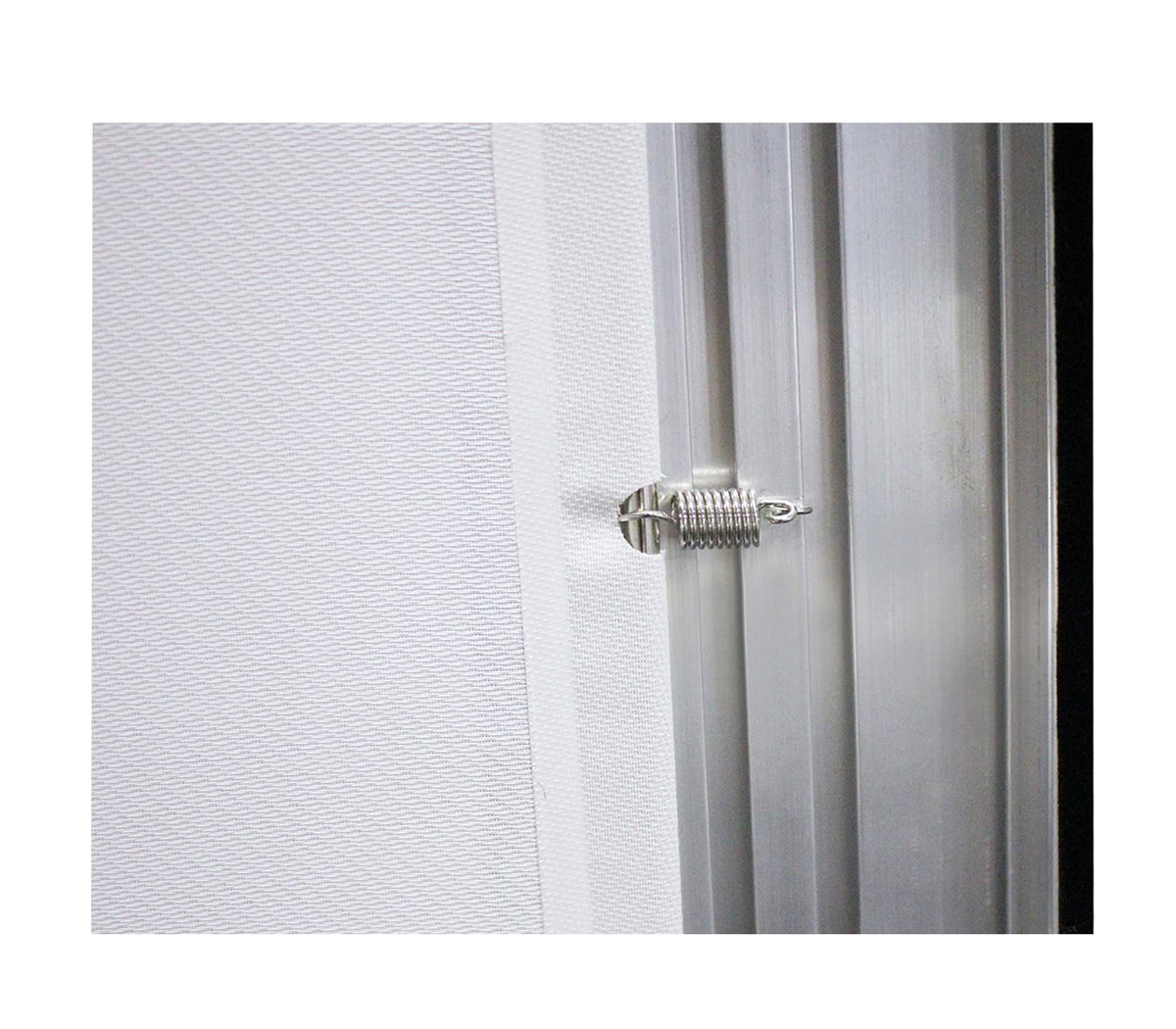 Grandview Ultimate Series fixed frame screen - corner close-up
