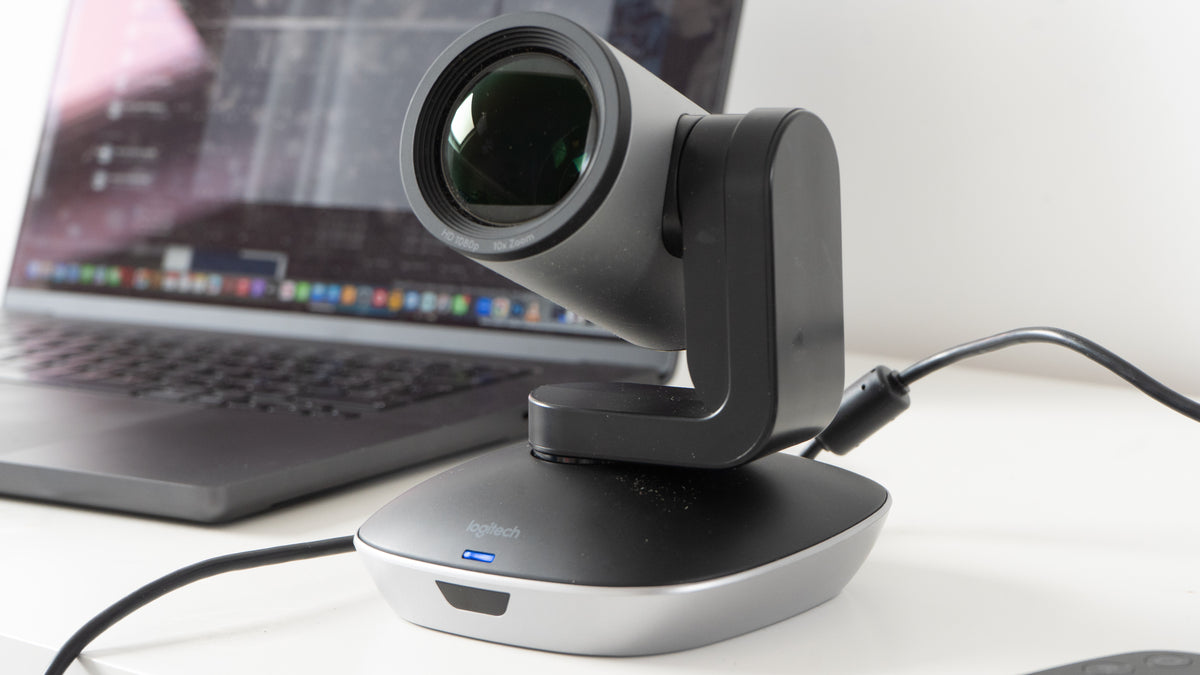 Logitech PTZ Pro 2 - on desk with cable attached